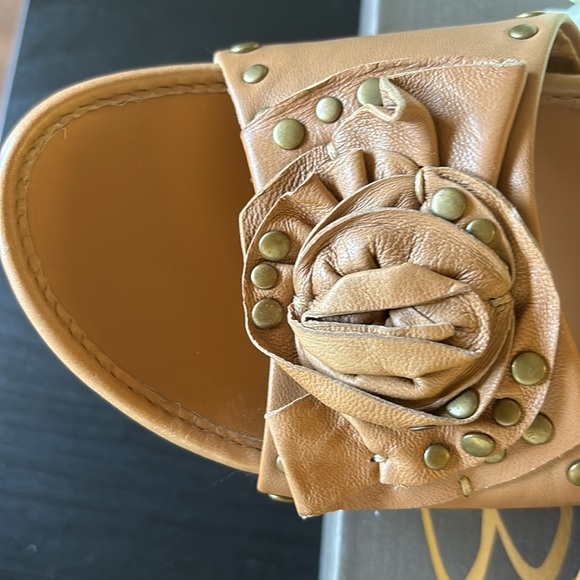 B MAKOWSKY Genuine Leather - Picture 2 of 7